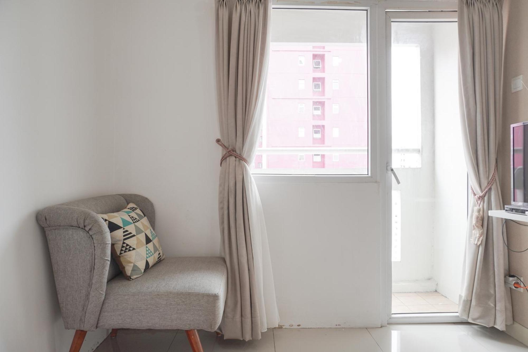 Cozy And Well Designed 2br At Pramuka By Travelio Jakarta