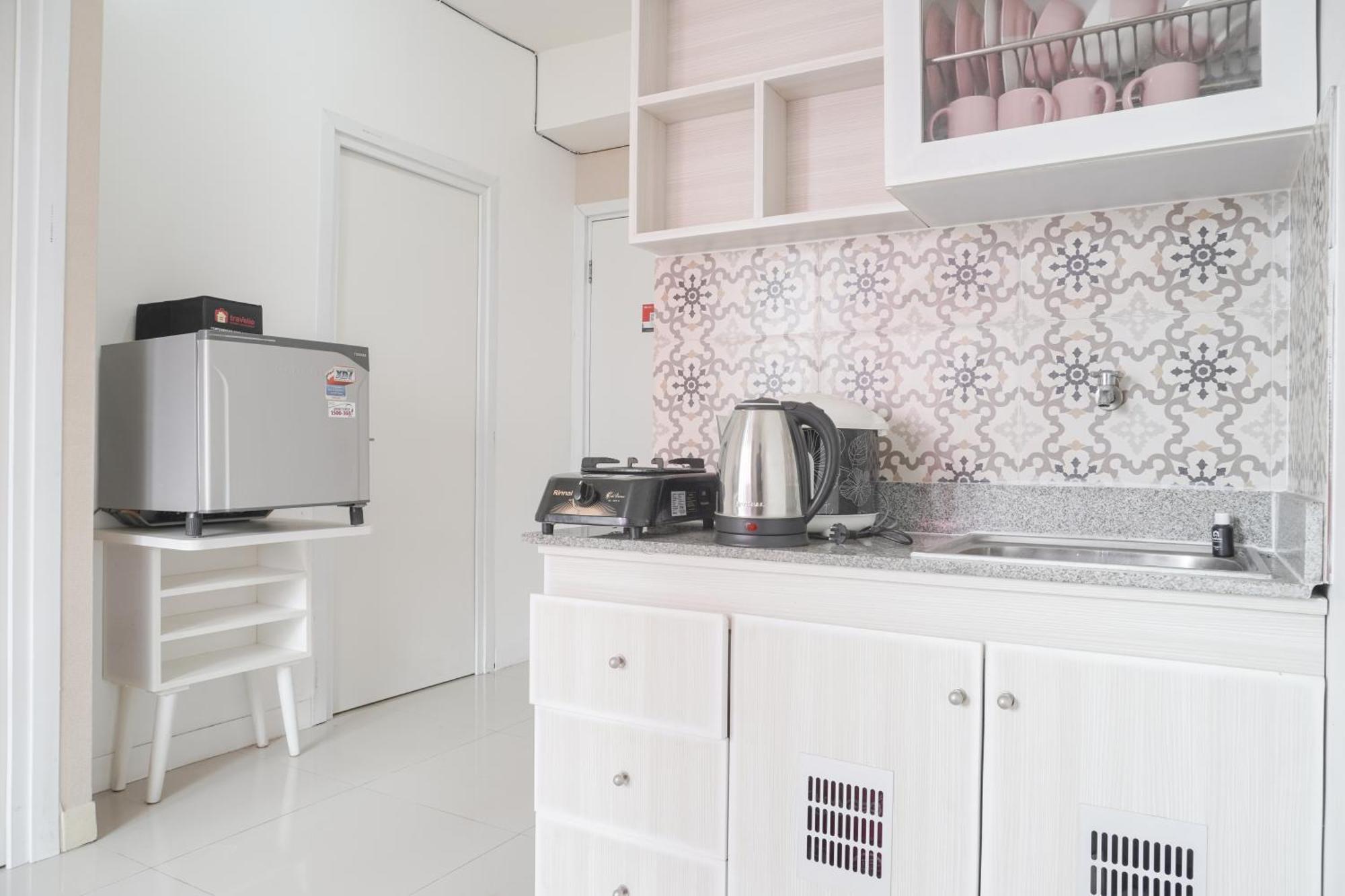 Cozy And Well Designed 2br At Pramuka By Travelio Jakarta