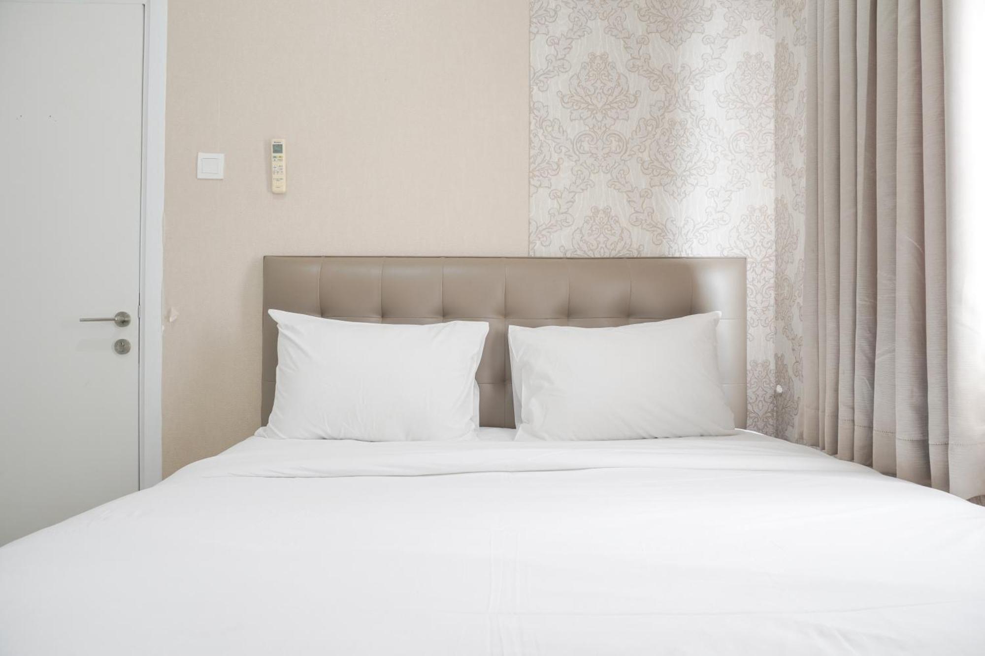 Cozy And Well Designed 2br At Pramuka By Travelio Apartemen *