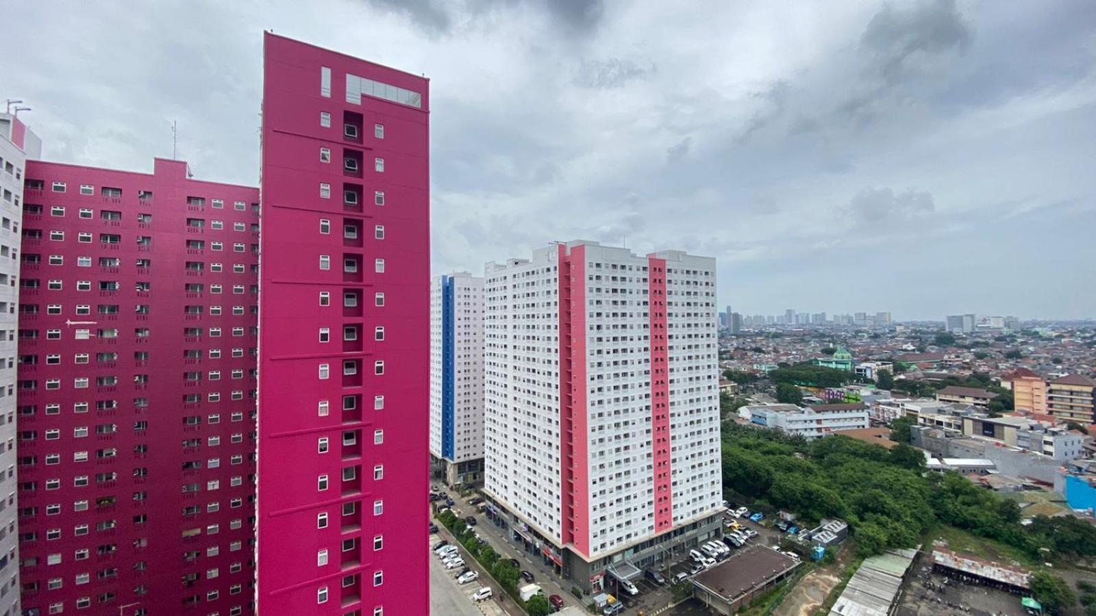 Cozy And Well Designed 2br At Pramuka By Travelio Jakarta